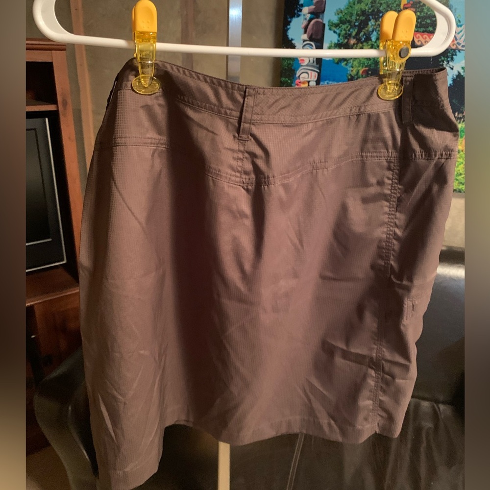 Avia skort.  Brown. Size XL.  Excellent condition.